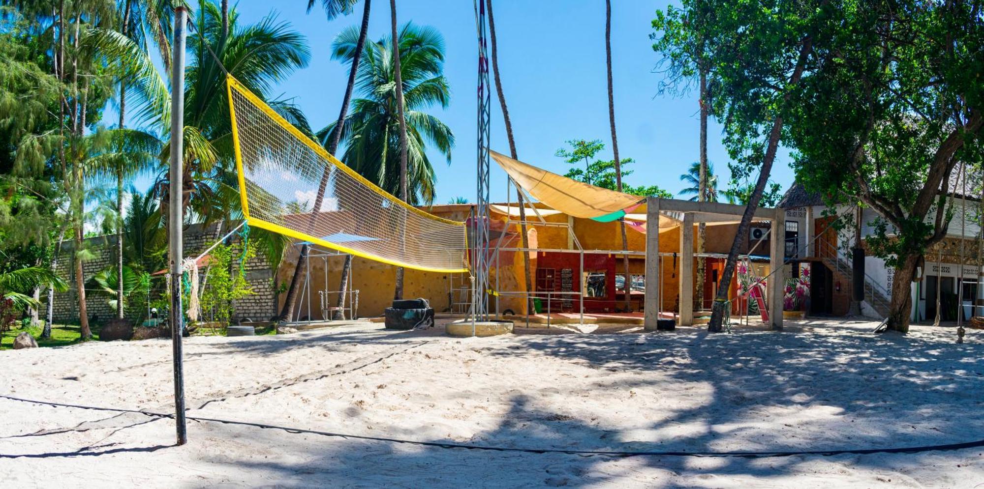 Soul Breeze Beach Resort Diani Beach Exterior foto