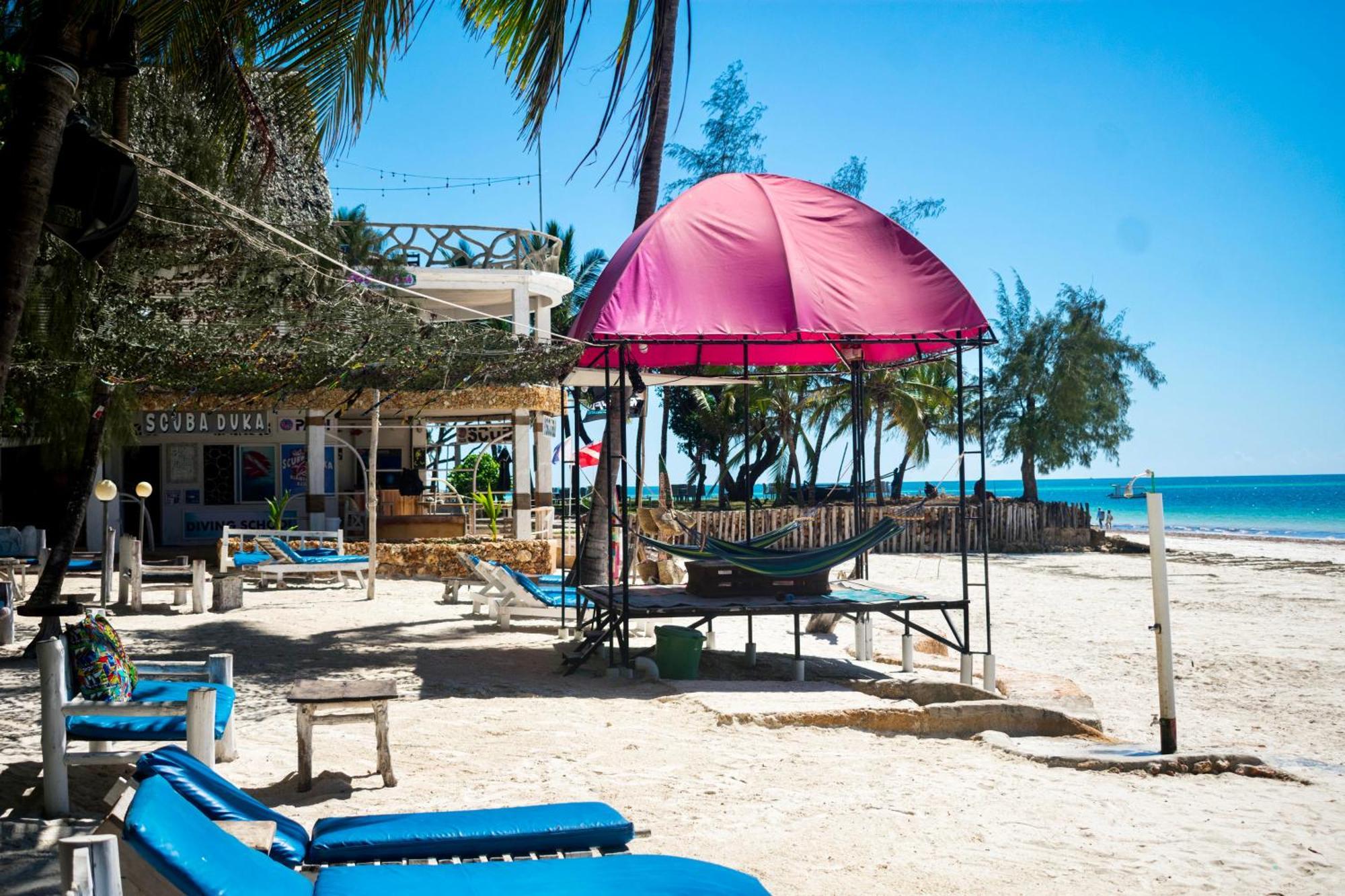 Soul Breeze Beach Resort Diani Beach Exterior foto